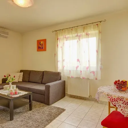 Mignon Apartman *